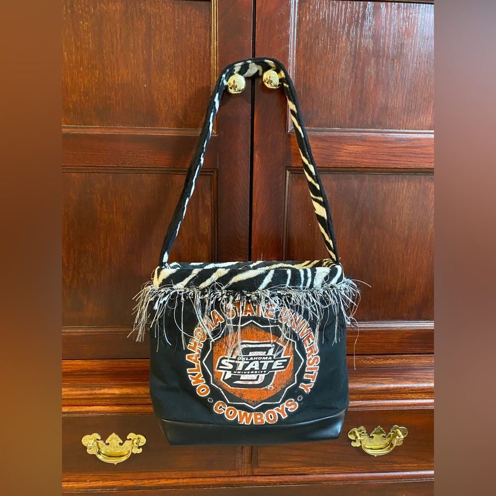 OSU shoulder bag/small tote. Excellent condition. No brand